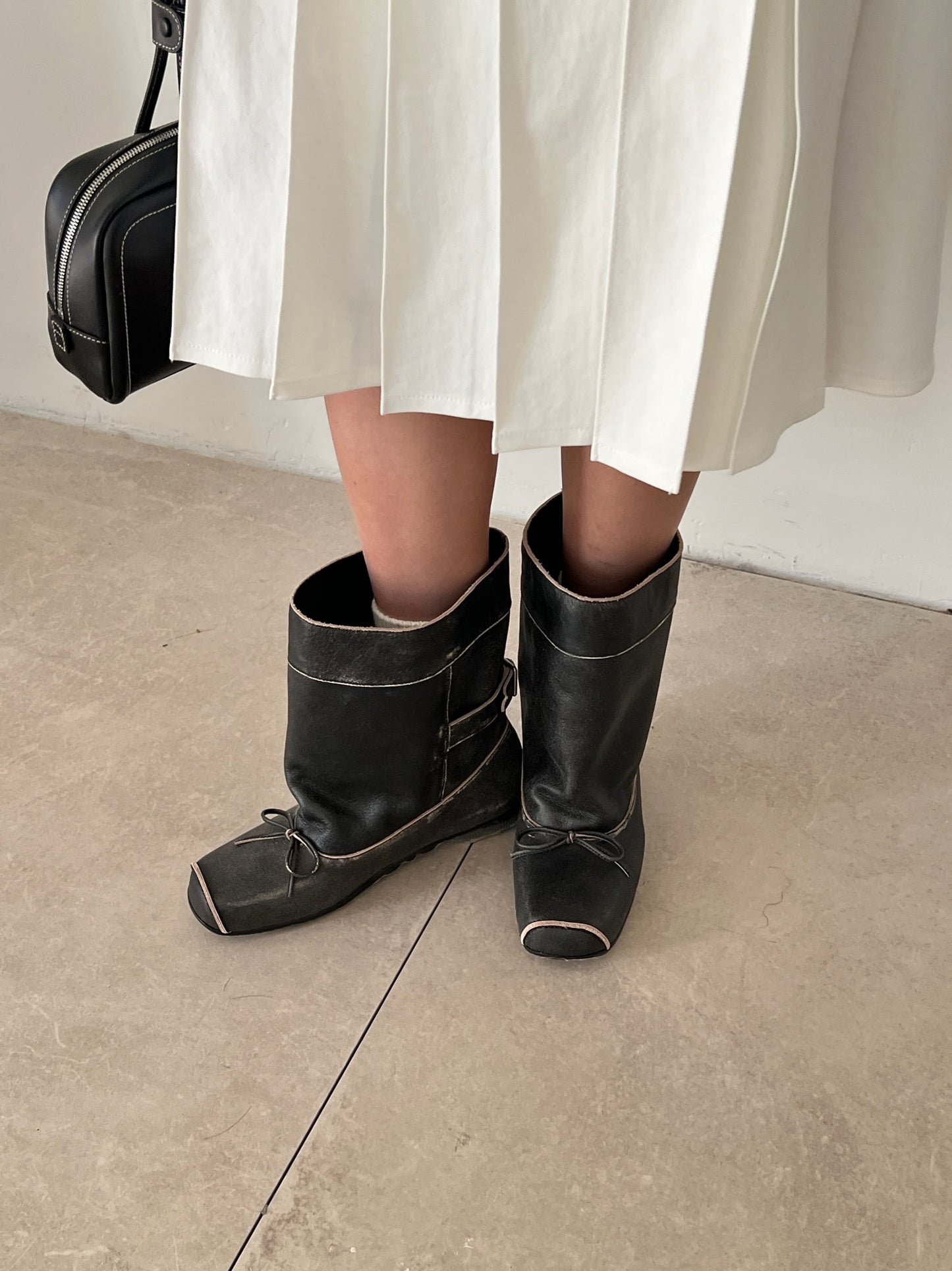 Ballet Slouchy Short Boots